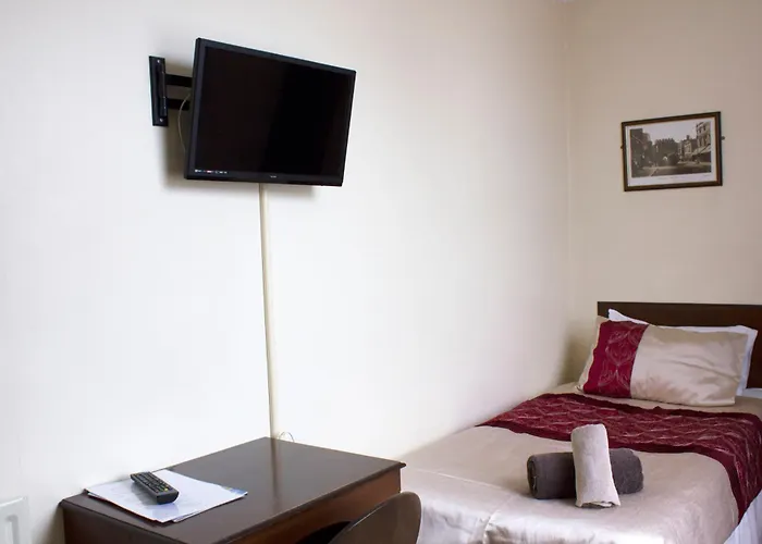 Landguard House Bed Only