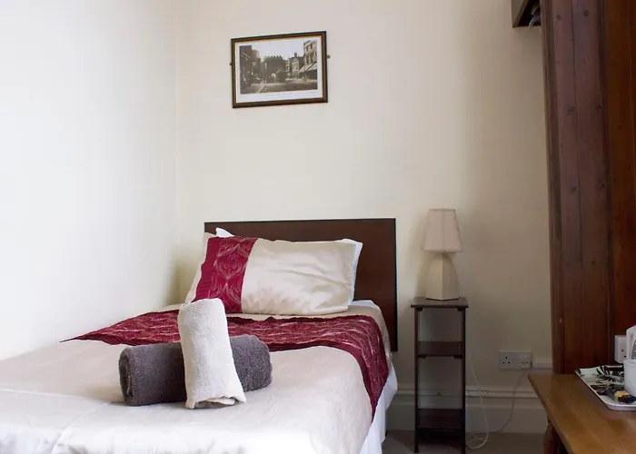 Landguard House Bed Only